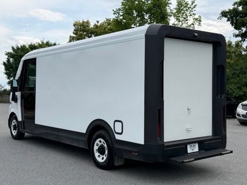 Used 2024 Chevrolet Brightdrop 600 w/ Commercial Equipment Package AWD/4WD image 11