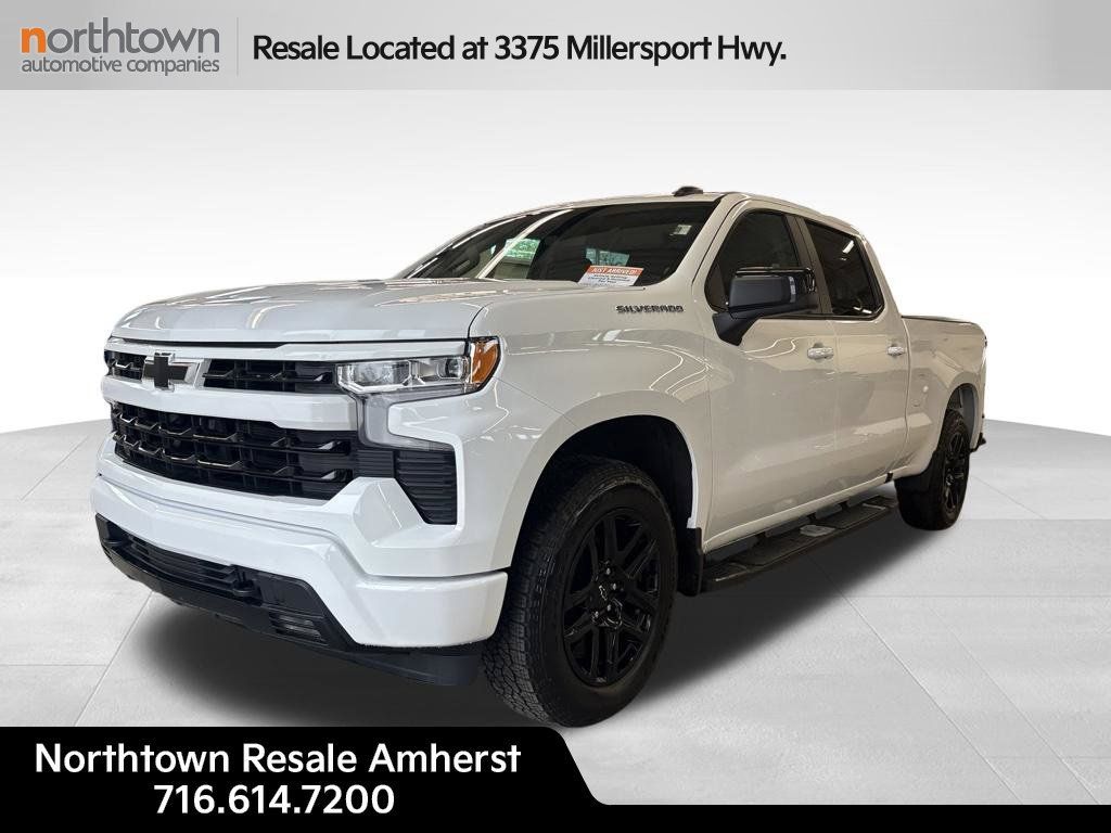 Used 2025 Chevrolet Silverado 1500 RST w/ Convenience Package II AWD/4WD image 1