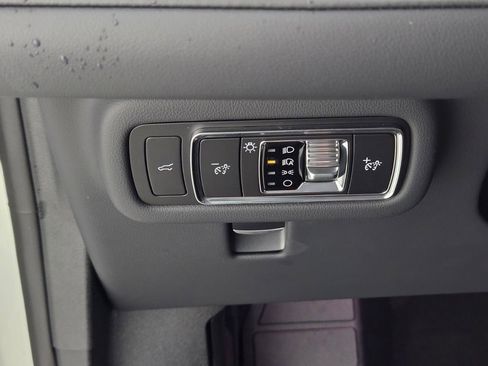 New 2026 Lincoln Nautilus Premier image 18