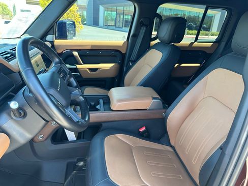 Used 2023 Land Rover Defender 130 X AWD/4WD image 15