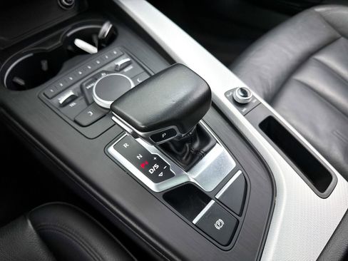 Used 2017 Audi A4 2.0T Premium w/ Convenience Package image 28