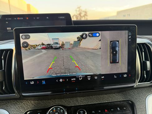 Certified 2025 Ford Expedition Tremor AWD/4WD image 26