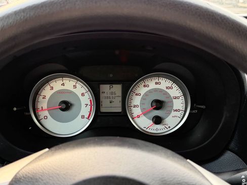 Used 2014 Subaru Impreza 2.0i AWD/4WD image 14