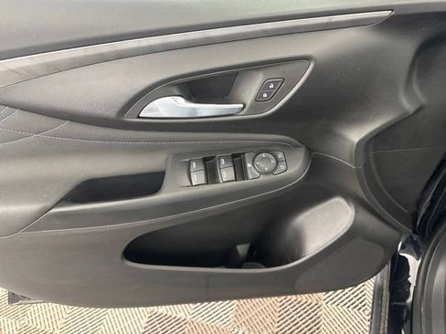 Used 2024 Buick Envista Sport Touring FWD image 20