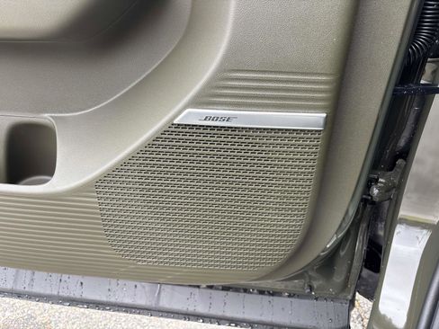 Used 2025 Hyundai Santa Fe Calligraphy image 10