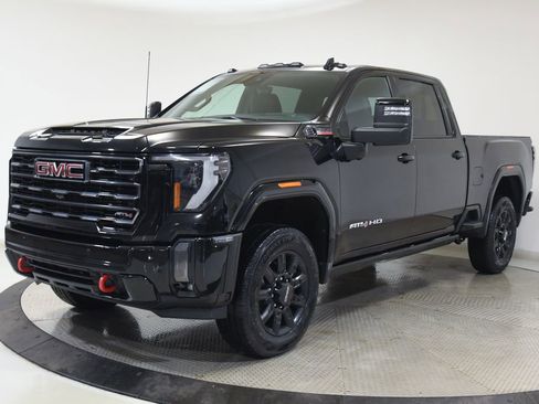 Used 2024 GMC Sierra 2500 AT4 w/ AT4 Premium Plus Package image 6