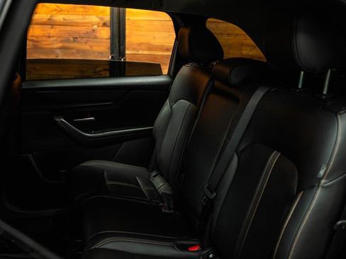 Used 2024 MAZDA CX-90 3.3 Turbo w/ Select Package image 11