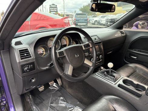Used 2010 Dodge Challenger R/T RWD image 30