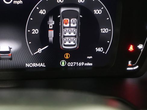 Used 2023 Honda Pilot Elite image 40