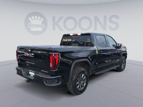 Used 2024 GMC Sierra 1500 AT4X image 7