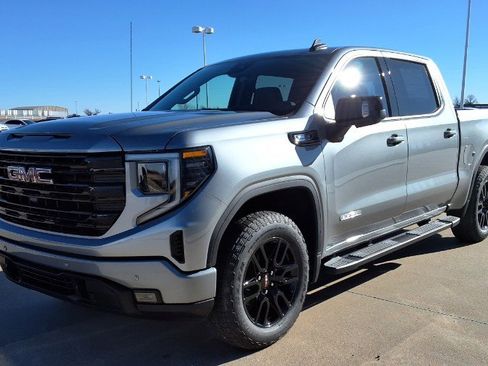 New 2026 GMC Sierra 1500 Elevation w/ Elevation Premium Package image 4