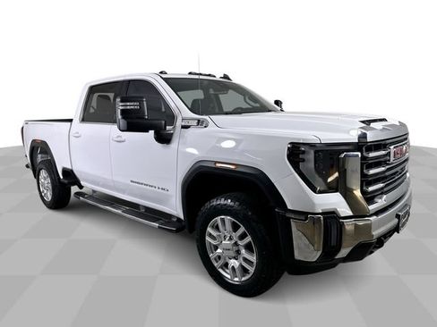 Used 2024 GMC Sierra 2500 SLE w/ SLE Value Package; AWD/4WD image 2