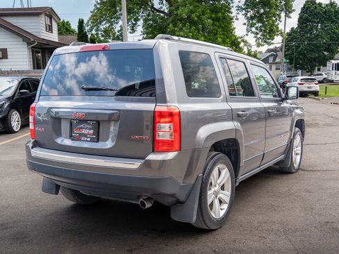 Used 2015 Jeep Patriot Limited AWD/4WD image 6