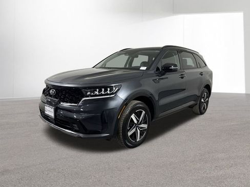 Used 2021 Kia Sorento EX image 2