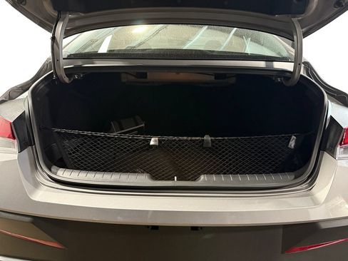 Certified 2025 Hyundai Elantra SE FWD image 21