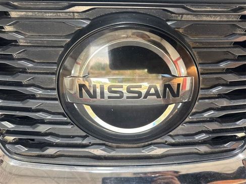 Used 2019 Nissan Rogue S AWD/4WD image 23
