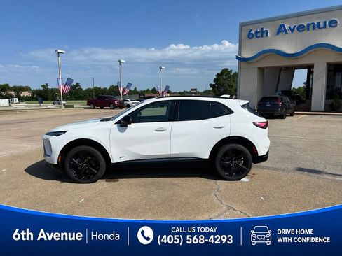 Used 2025 Buick Envision Sport Touring AWD/4WD image 8