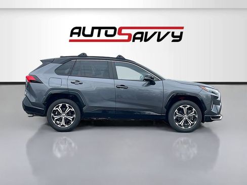 Used 2024 Toyota RAV4 XSE w/ Weather Package AWD/4WD image 8