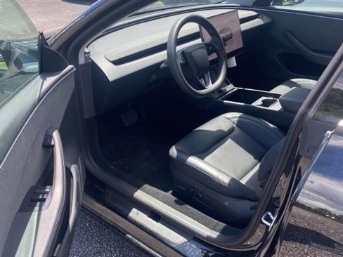 Used 2025 Tesla Model 3 Long Range RWD image 14