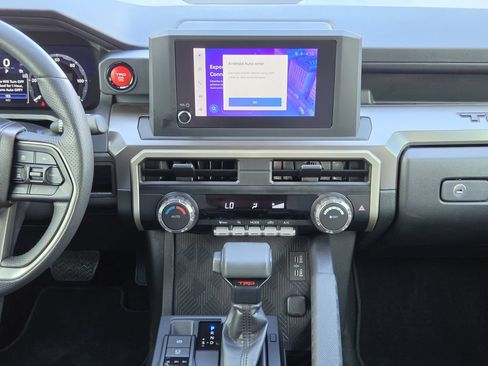 Used 2024 Toyota Tacoma TRD Off-Road AWD/4WD image 19