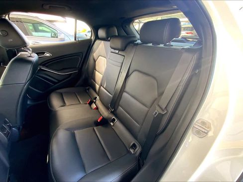 Certified 2020 Mercedes-Benz GLA 250 4MATIC image 20