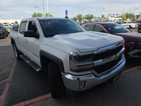 Used 2017 Chevrolet Silverado 1500 LT w/ All Star Edition AWD/4WD image 2