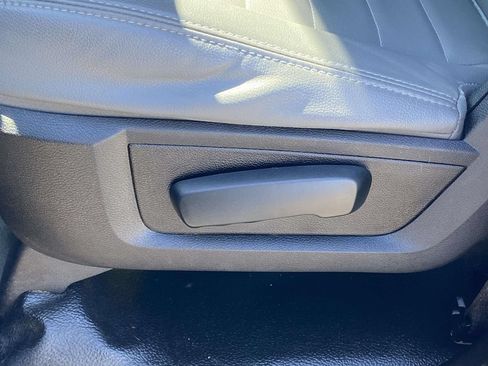 Used 2019 RAM 1500 Tradesman w/ Chrome Appearance Group RWD image 14