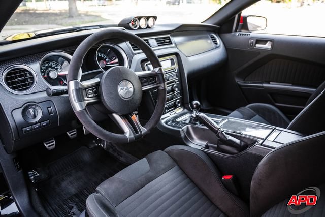 Used 2012 Ford Mustang Boss 302 RWD image 2
