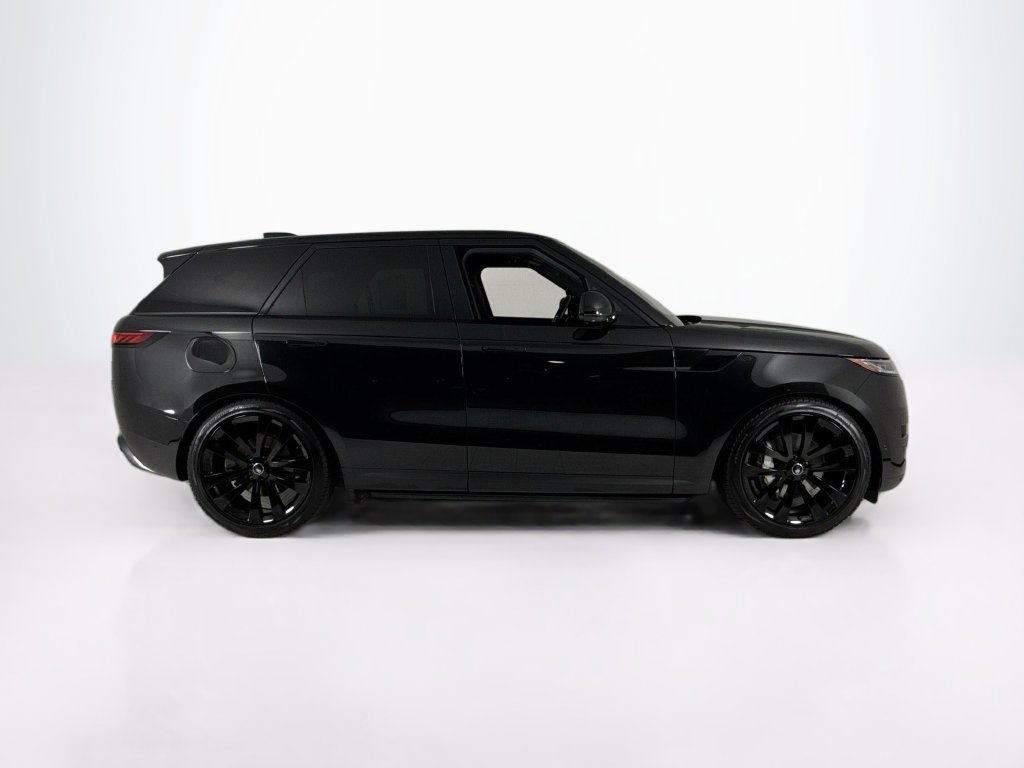 Used 2023 Land Rover Range Rover Sport SE AWD/4WD image 6