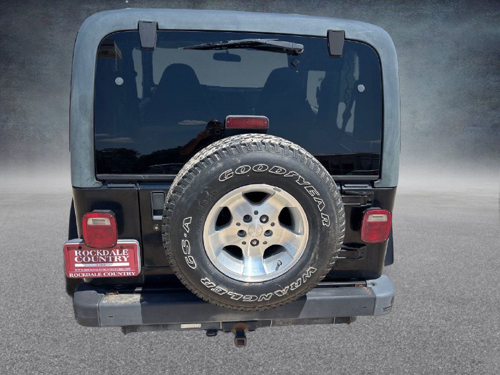 Used 2002 Jeep Wrangler Sahara AWD/4WD image 4