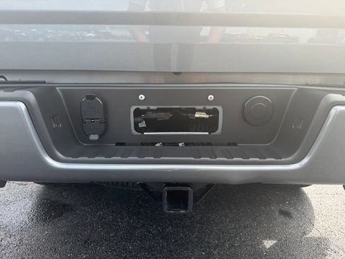 Used 2022 Chevrolet Colorado LT w/ LT Convenience Package AWD/4WD image 6
