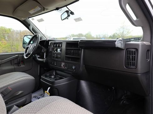New 2026 Chevrolet Express 2500 w/ Driver Convenience Package RWD image 18