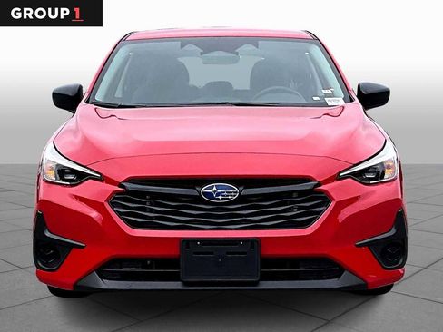 Used 2025 Subaru Impreza 2.0i image 3