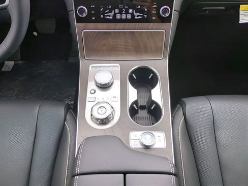 New 2026 Genesis GV80 2.5T Advanced image 19