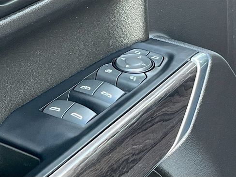 Used 2022 Chevrolet Silverado 1500 LTZ w/ LTZ Premium Texas Edition RWD image 18