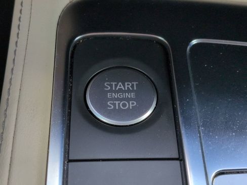 Used 2023 INFINITI QX60 Sensory w/ Vision Package AWD/4WD image 30