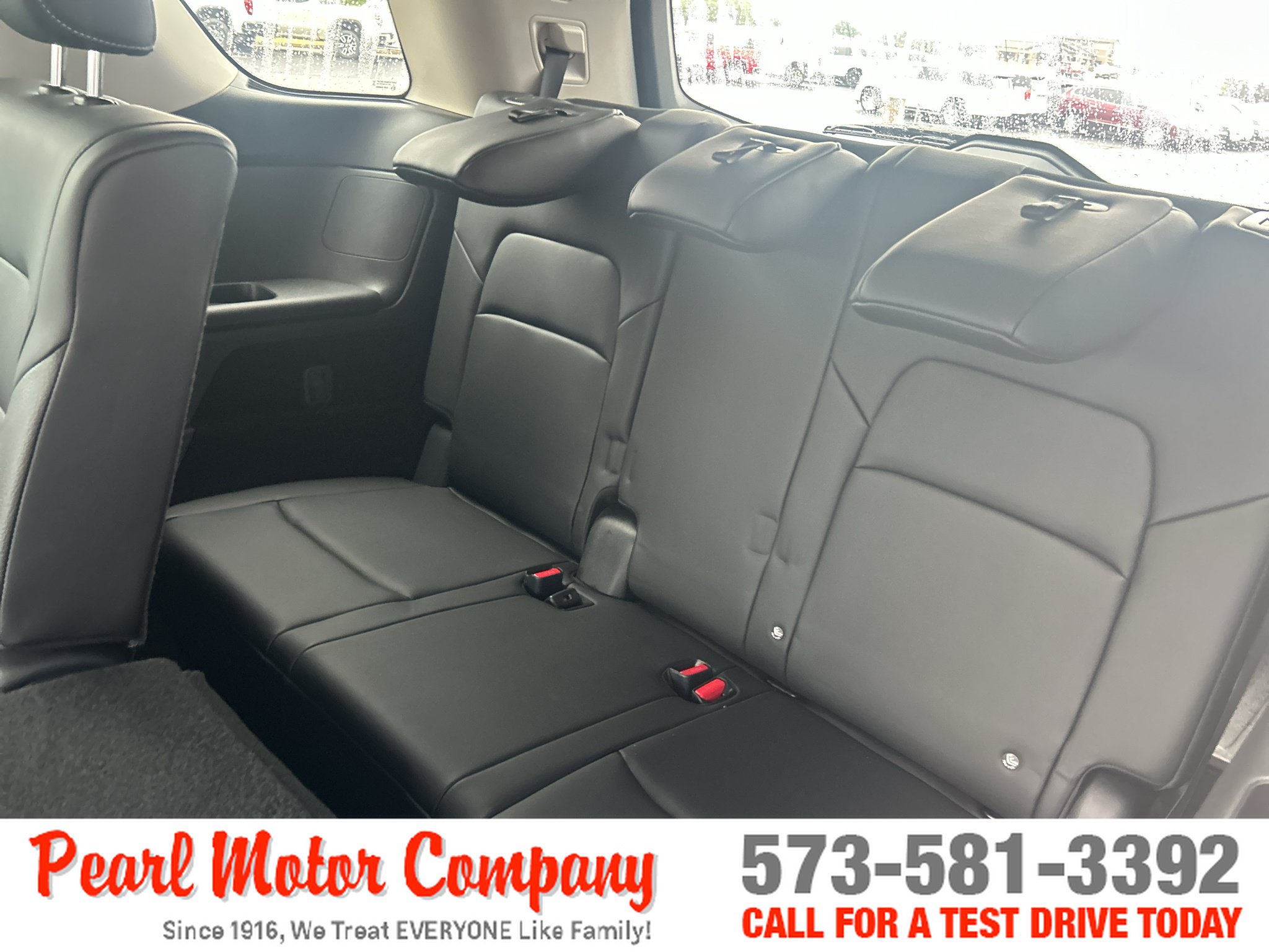 Used 2026 Nissan Pathfinder SL w/ Cargo Package AWD/4WD image 23