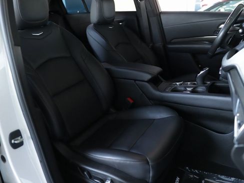 Used 2023 Cadillac XT4 Sport image 31