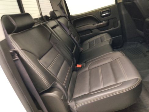 Used 2016 GMC Sierra 1500 Denali w/ Denali Ultimate Package AWD/4WD image 19