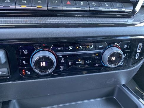 New 2026 Chevrolet Silverado 1500 ZR2 w/ ZR2 Bison Edition AWD/4WD image 19