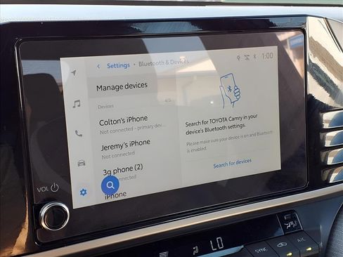 Used 2025 Toyota Camry SE image 12