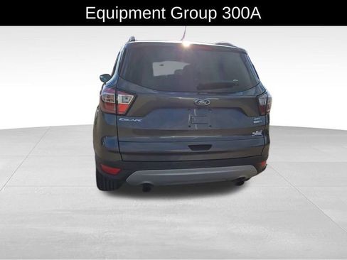Used 2018 Ford Escape SEL image 7