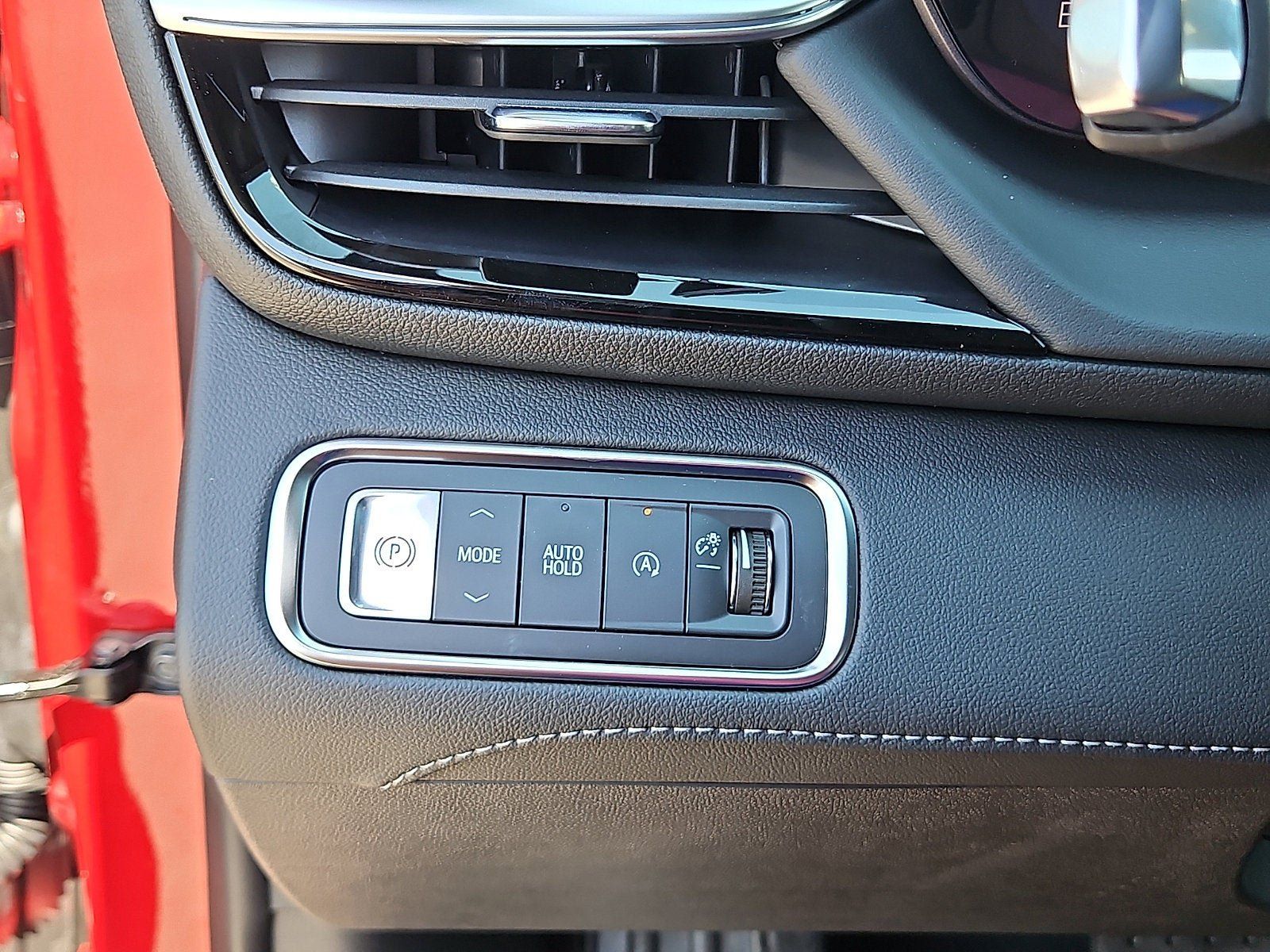 New 2026 Buick Enclave Avenir w/ Super Cruise Package FWD image 15