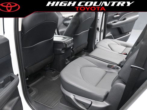 New 2026 Toyota Grand Highlander XLE FWD image 13