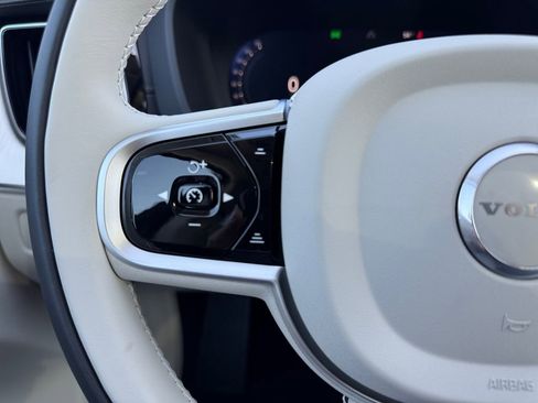 New 2026 Volvo XC60 B5 Ultra w/ Protection Package Premier image 15