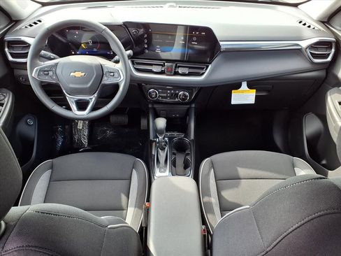 New 2026 Chevrolet TrailBlazer LT w/ Convenience Package image 9