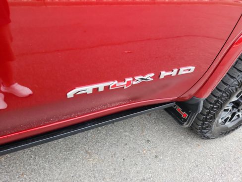 Certified 2024 GMC Sierra 2500 AT4X image 5