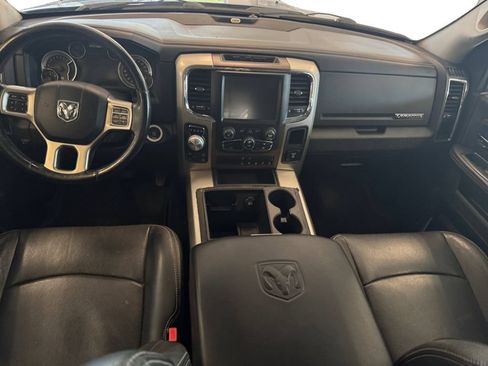 Used 2015 RAM 1500 Laramie w/ Convenience Group AWD/4WD image 12