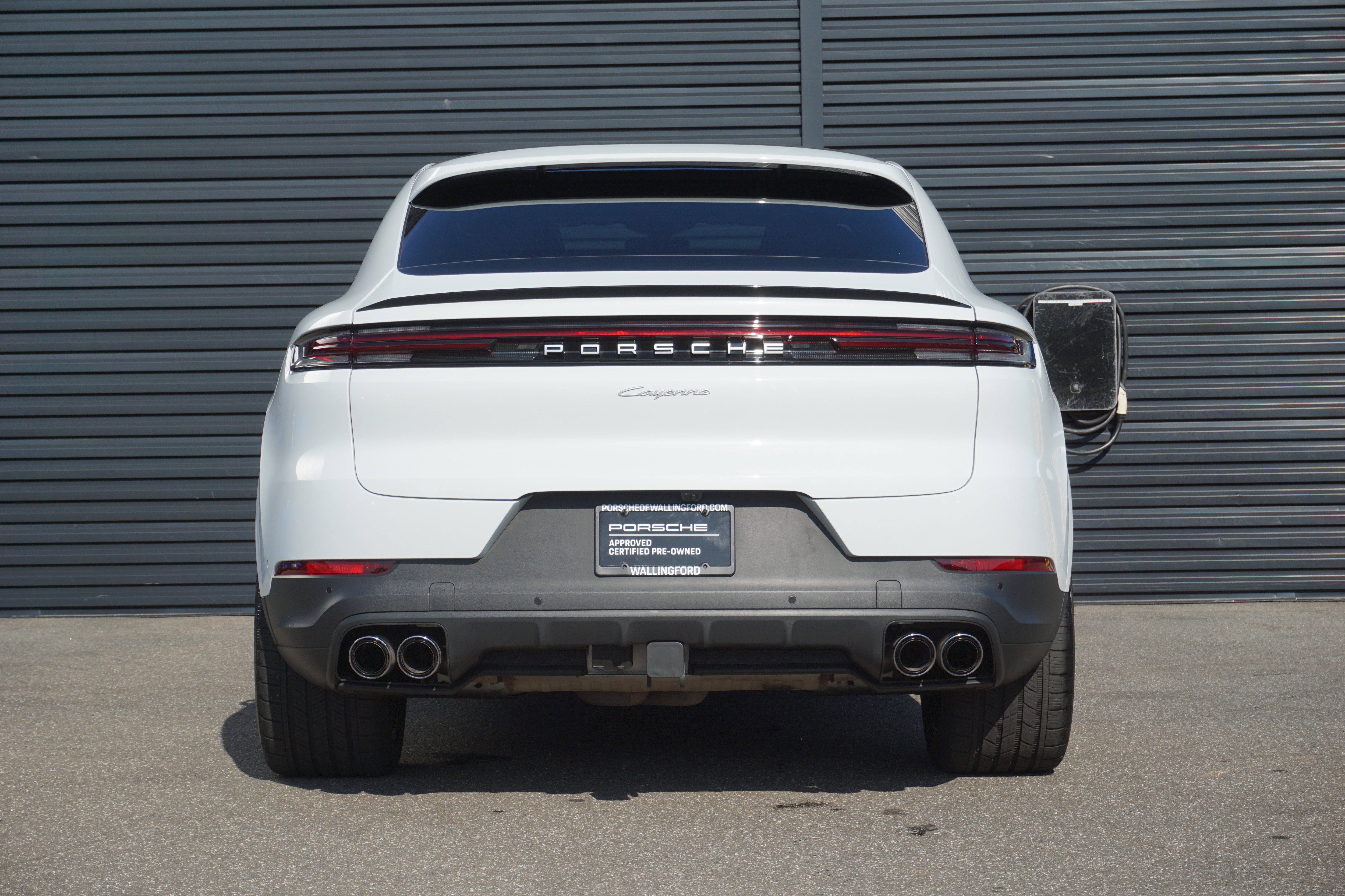 Certified 2025 Porsche Cayenne Coupe AWD/4WD image 8