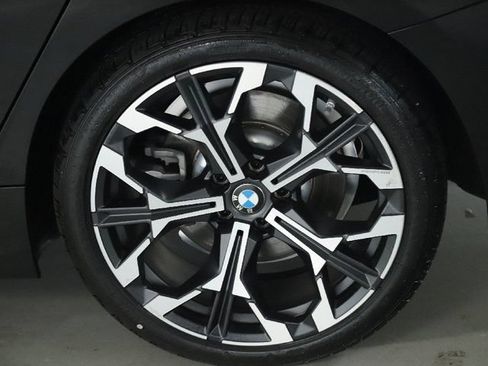 Used 2026 BMW 330i xDrive Sedan w/ Premium Package AWD/4WD image 40